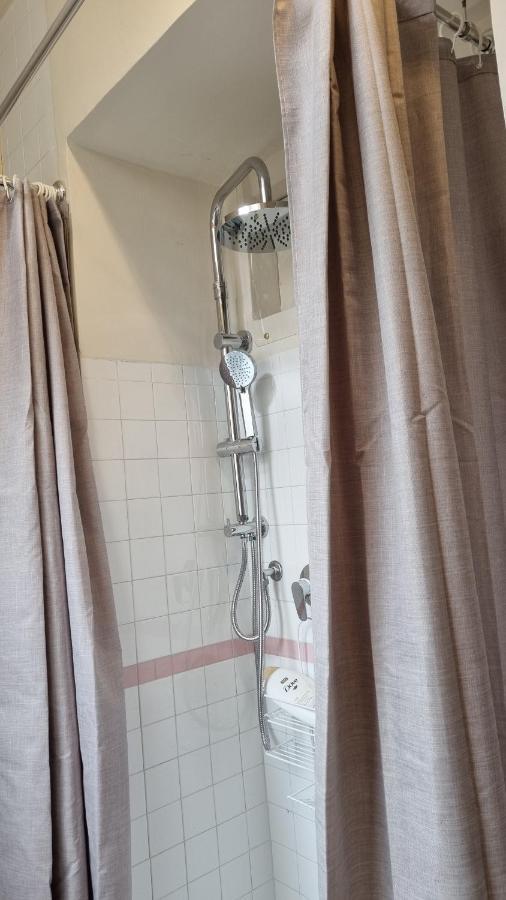 Leonardo Home Caserta Buitenkant foto